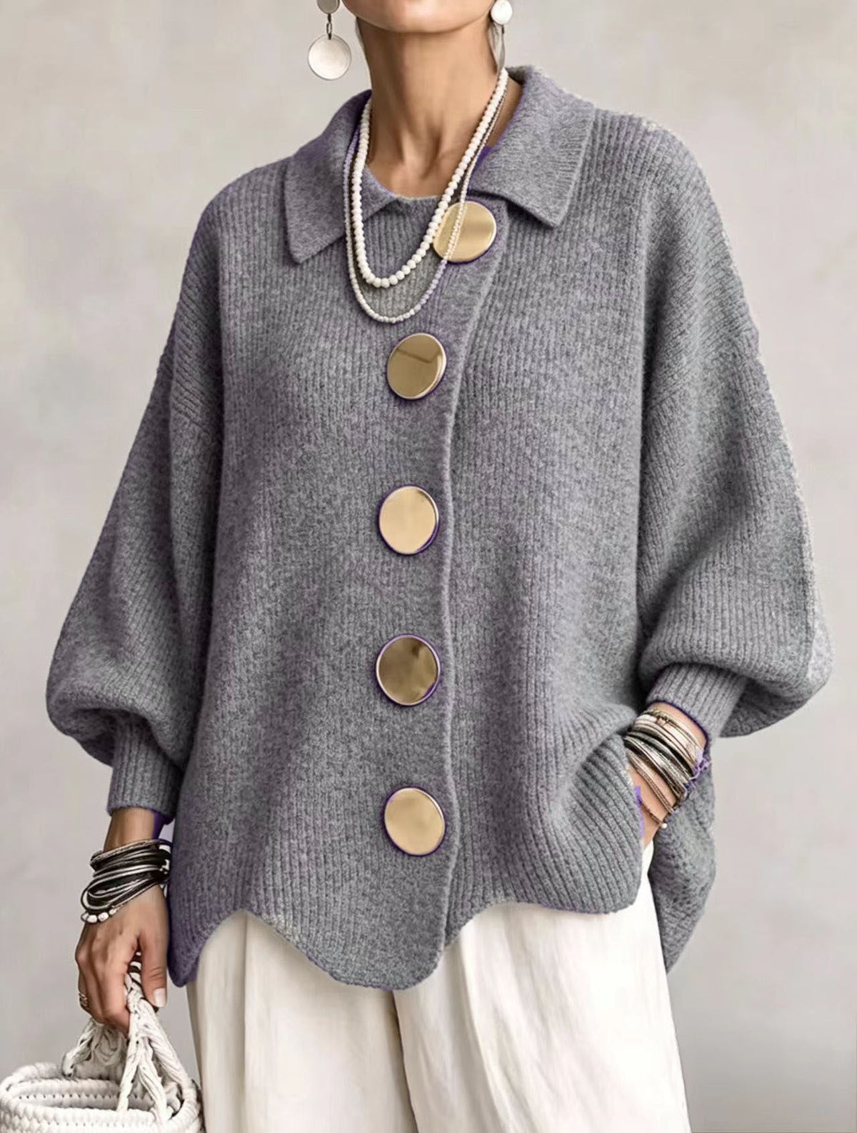 Augustine | Gilet Oversize à Col Chemise et Gros Boutons Dorés